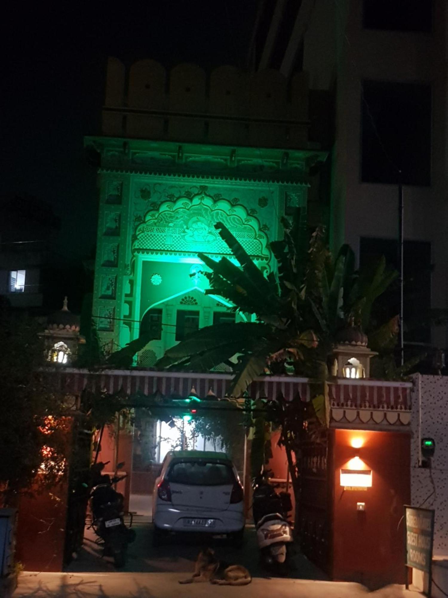 דירות ג'איפור Sureli Haveli חדר תמונה