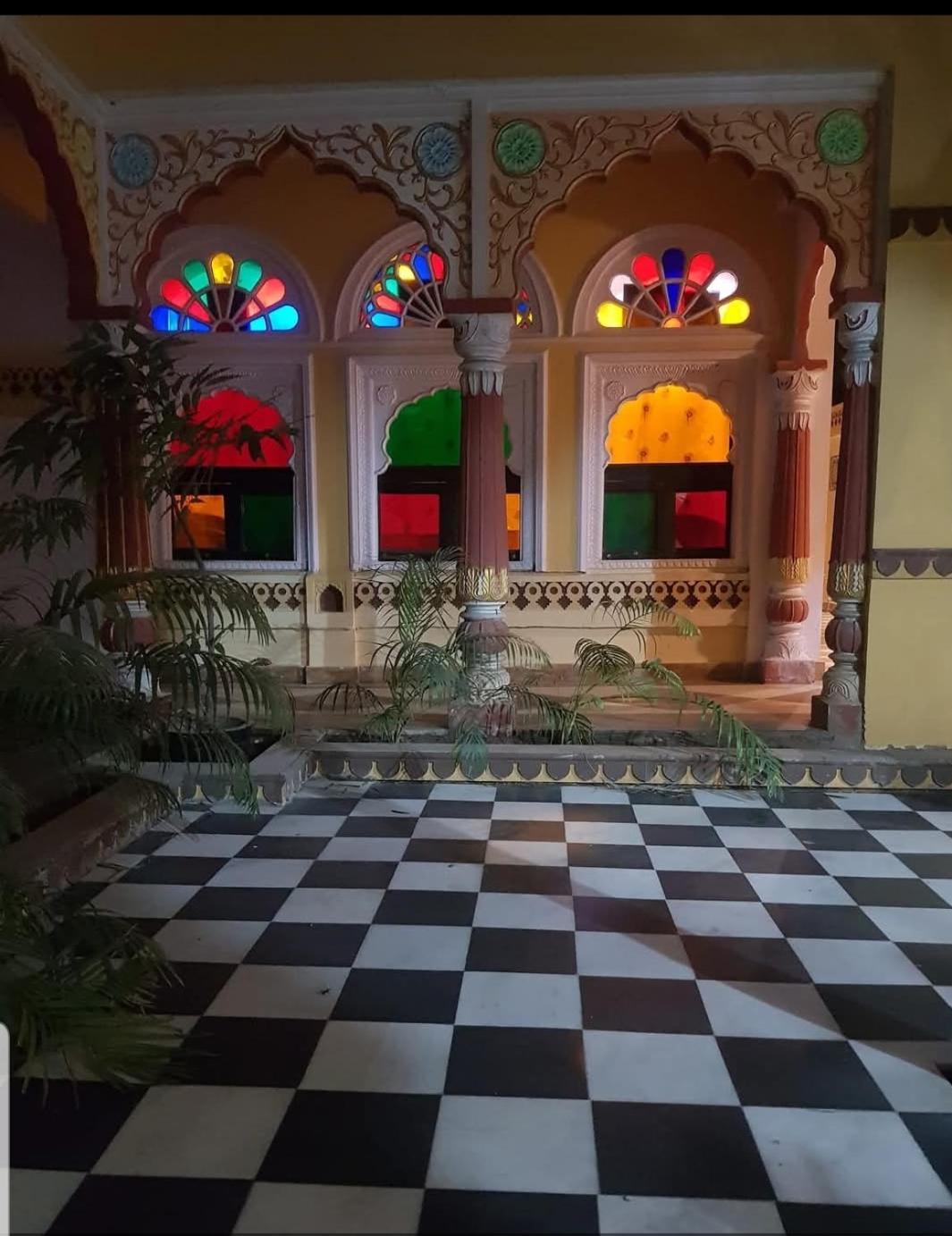 דירות ג'איפור Sureli Haveli מראה חיצוני תמונה